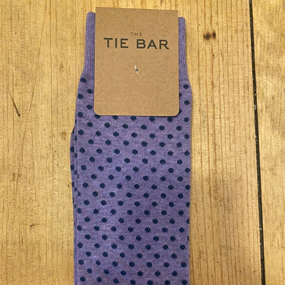 Tie Bar Lavender Pindot Dress Socks